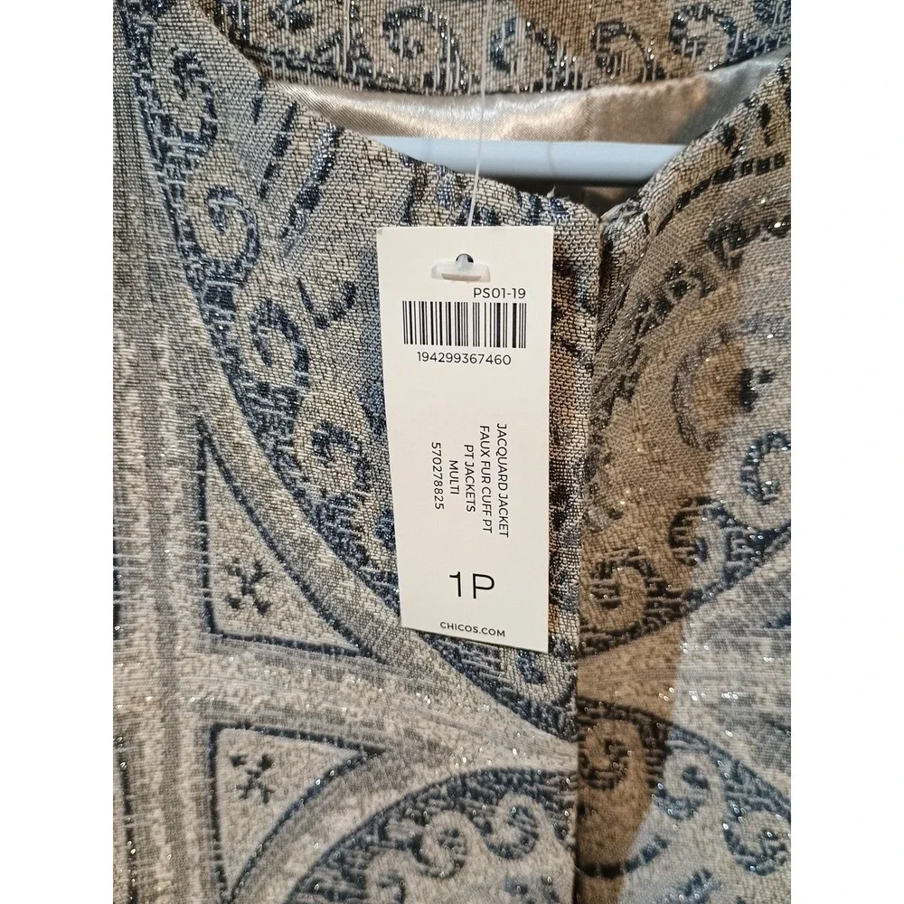 NWT Chico's Jacket Women's 1 US Medium Jacquard Removable Faux Fur Cuffs Shimmer